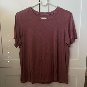 American Eagle T-Shirt EUC
